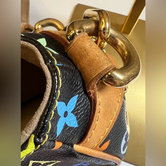 Louis Vuitton Takashi Marilyn Hand Bag - Picture 6 of 17